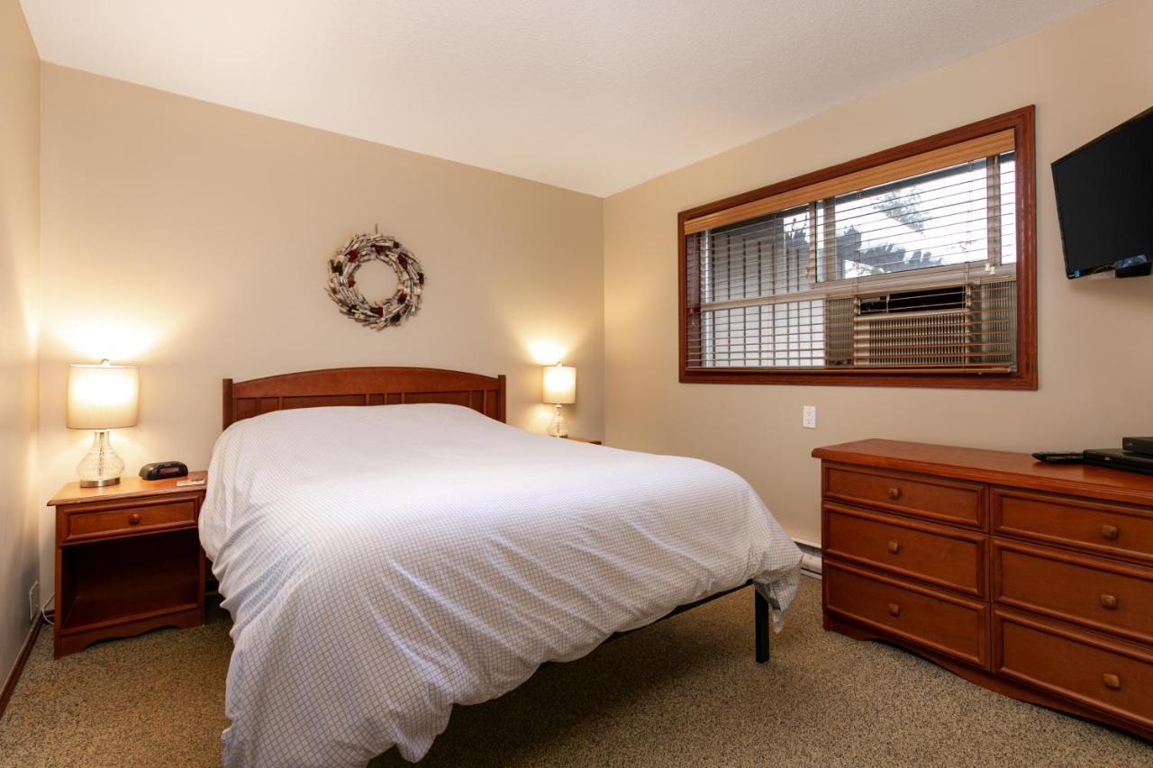 Glaciers Reach By Allseason Vacation Rentals Whistler Exteriör bild