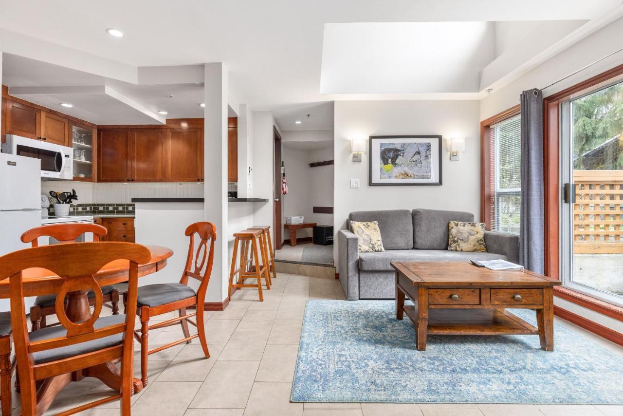 Glaciers Reach By Allseason Vacation Rentals Whistler Exteriör bild