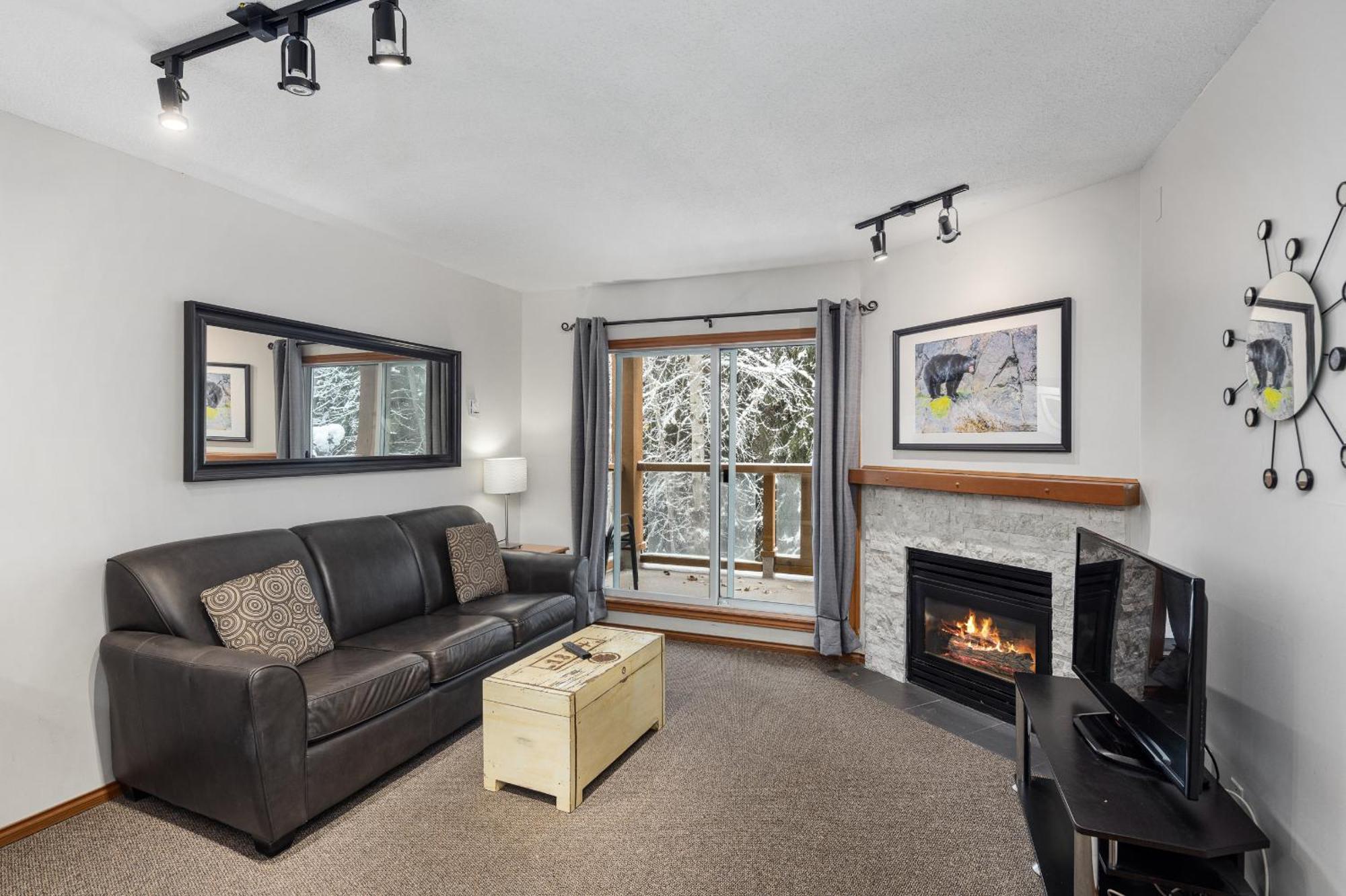 Glaciers Reach By Allseason Vacation Rentals Whistler Exteriör bild