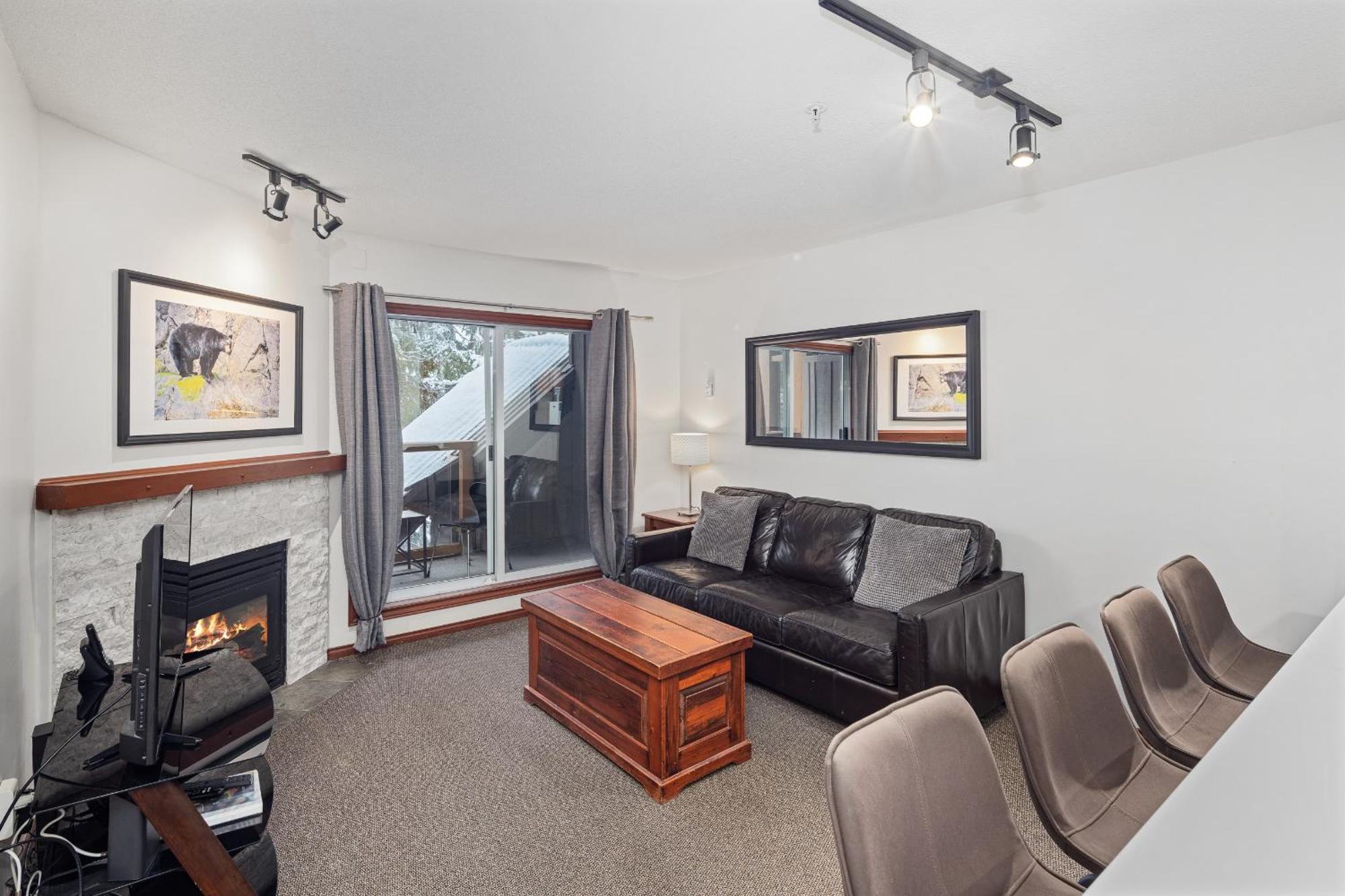 Glaciers Reach By Allseason Vacation Rentals Whistler Exteriör bild
